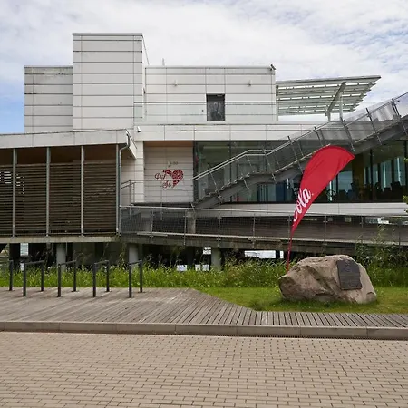 Olimpijska 116 *
